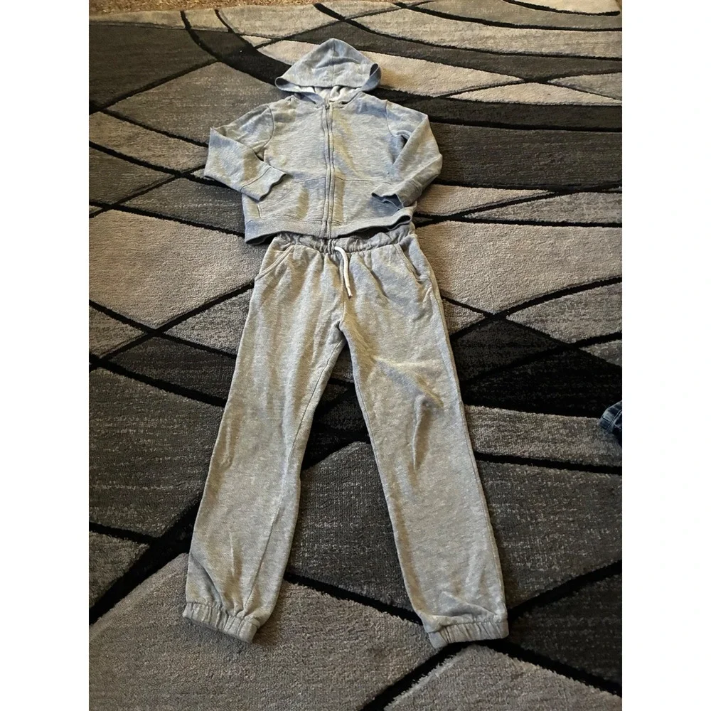 Old Navy Kids Heather Gray 2 Piece Tracksuit Set Zip Hoodie & Joggers 5T
